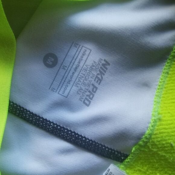 Nike Dri-Fit Leggings Size Medium - Picture 4 of 5